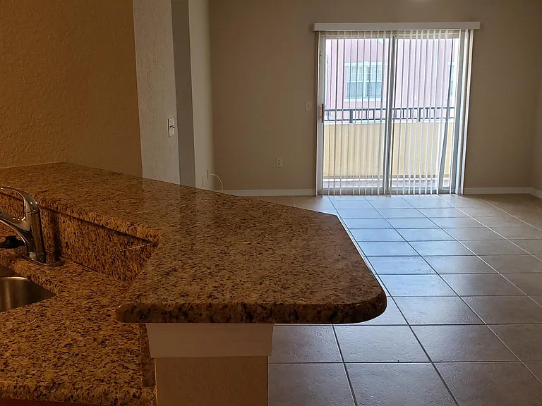 152 SW Peacock Blvd — Photo 12