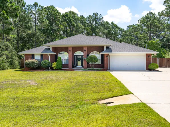 2112 Seagrape Dr, Navarre, FL 32566