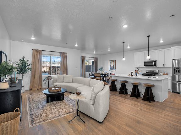 6th image of this home