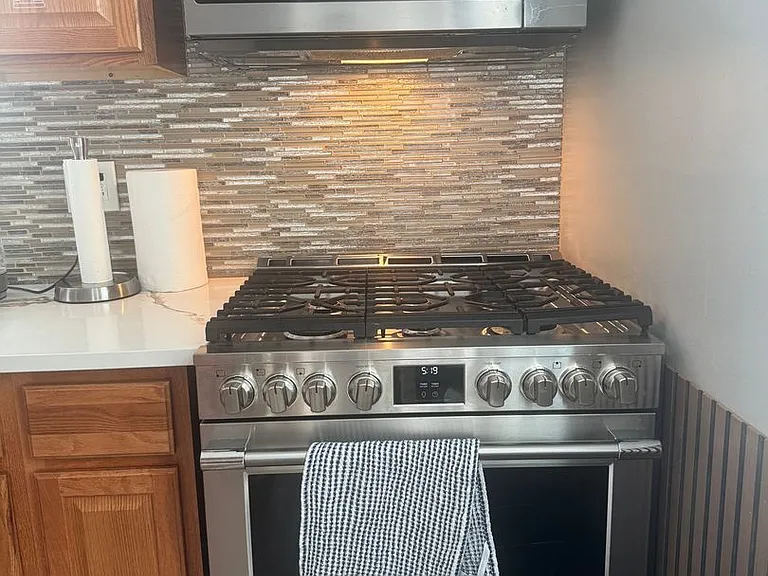 7700 Chicago Ave — Photo 28