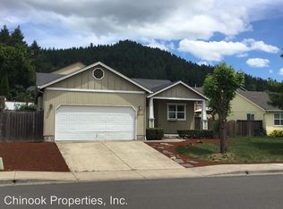 1653 S 59th St, Springfield, OR 97478