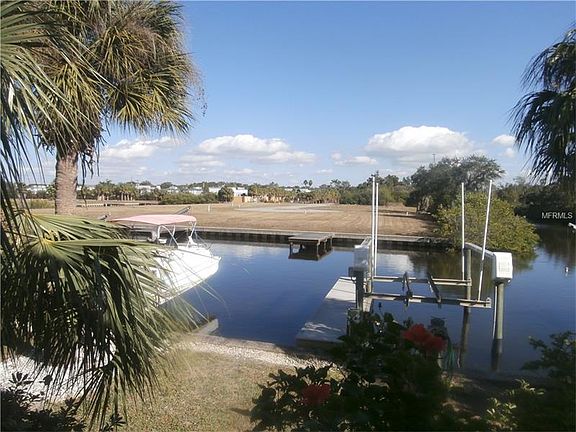 3rd image of 200 Meres Blvd APT 23