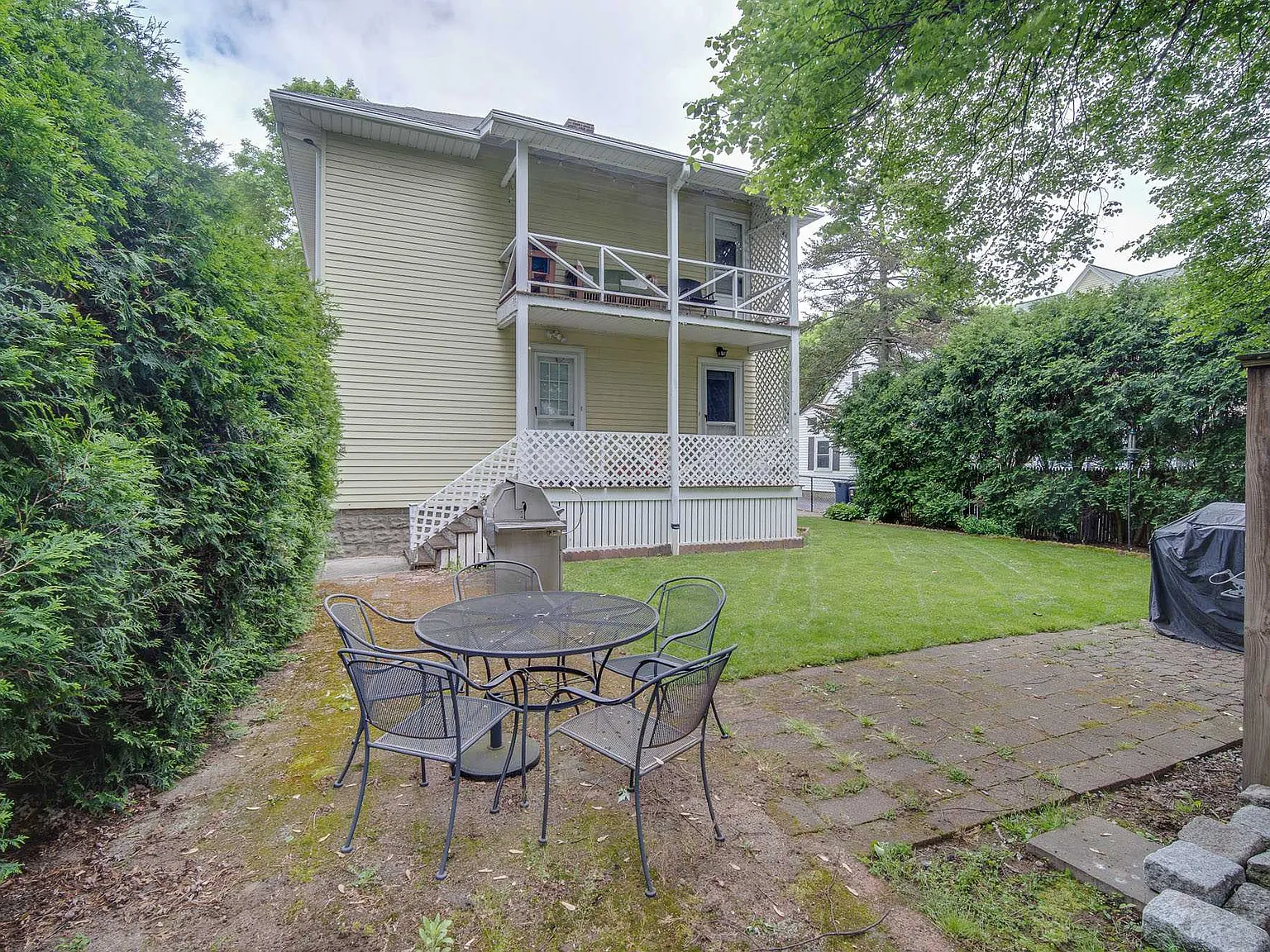 3 bed, $2,700 — Photo 4