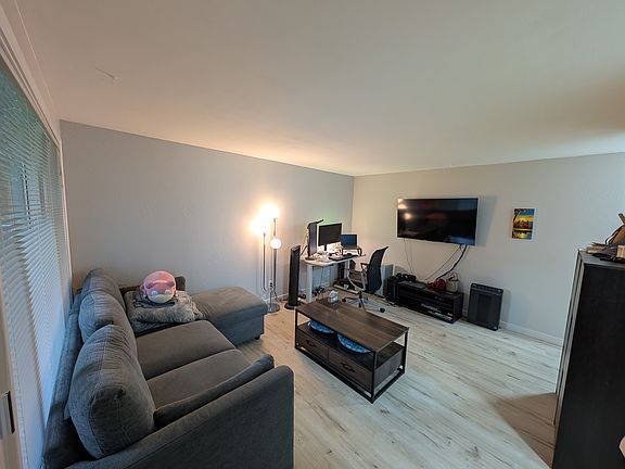 2nd image of 215 N Cabot Rd #2