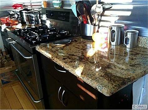 5th image of 13102 Newhaven Dr
