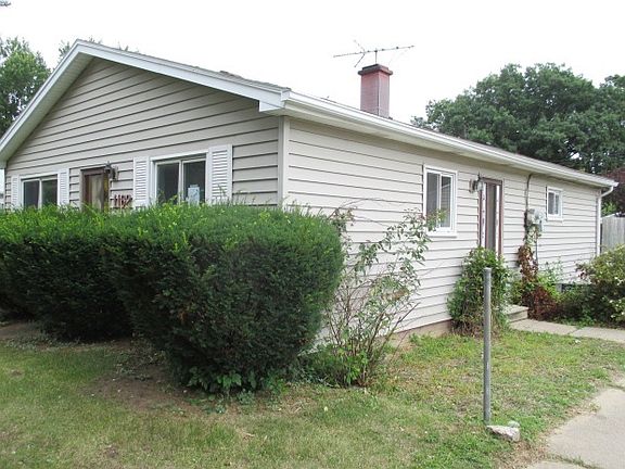 2nd image of 1162 Cherrylawn Dr