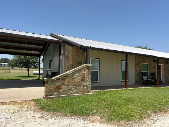 735 Twin Bends Rd, Crawford, TX 76638