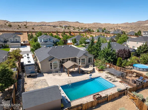 1322 Fuggles Dr, Sparks, NV 89441