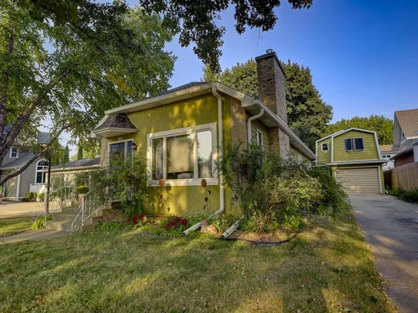 1909 Middleton St, Middleton, WI 53562