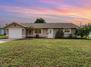 18500 Sarasota Rd, Fort Myers, FL 33967