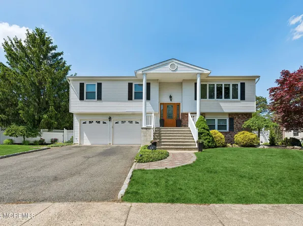 44 Cherry Lane, Howell, NJ 07731
