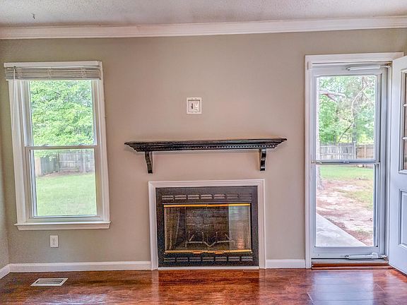 5th image of 1199 Butterwood Cir