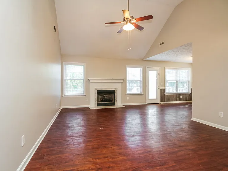 1230 Cason Trl — Photo 4
