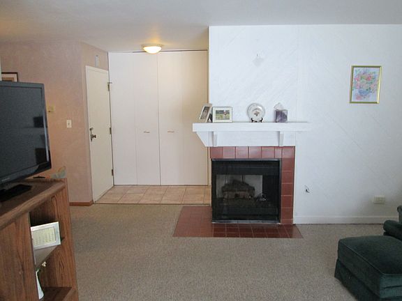5th image of 7040 Remington Ct APT 102