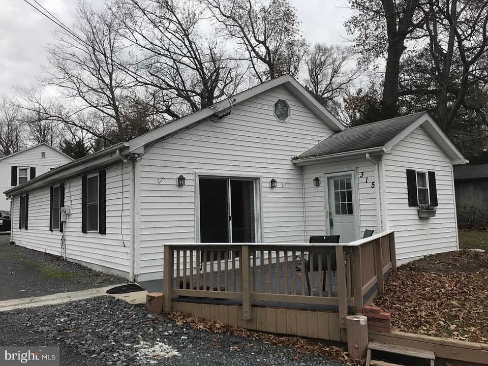 1st image of 315 South Dr
