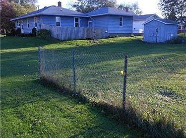 2nd image of 2222 James Ave