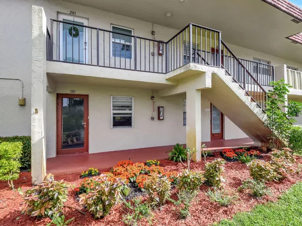 22 Abbey Lane #101, Delray Beach, FL 33446
