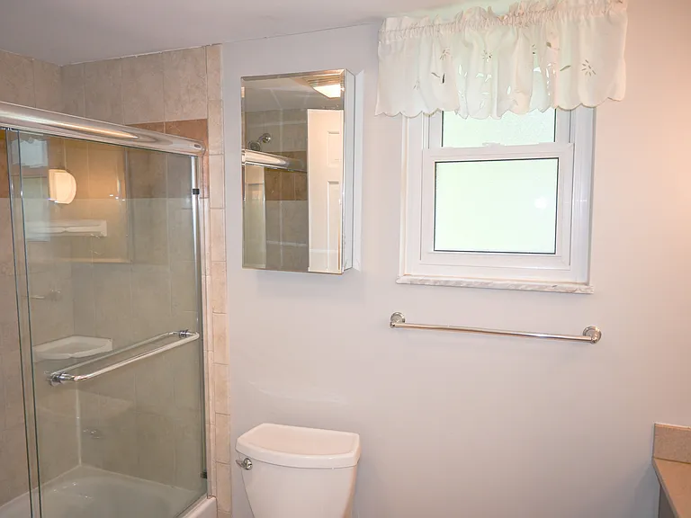 8152 Traverse Ct — Photo 5