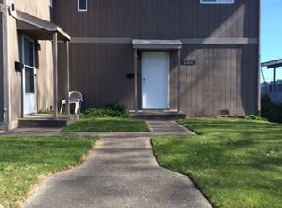 1304 Ironsides Ave, Bremerton, WA 98310