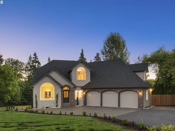 1207 NE Whispering Winds Cir, Ridgefield, WA 98642