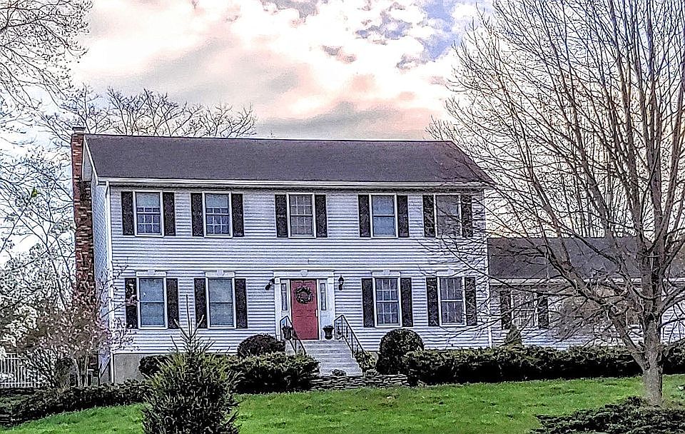1st image of 29 Rose Ann Ln