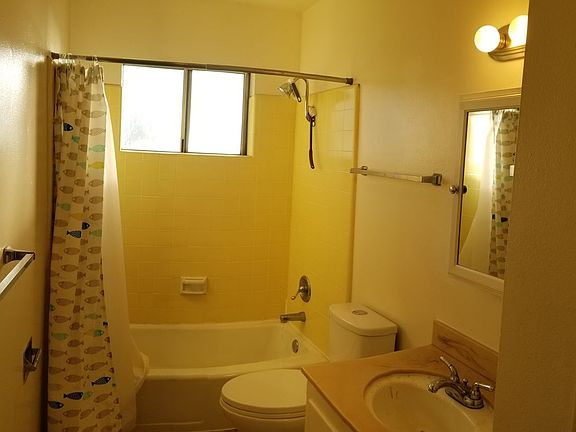 2nd image of 2038-2056 Chorro St #4