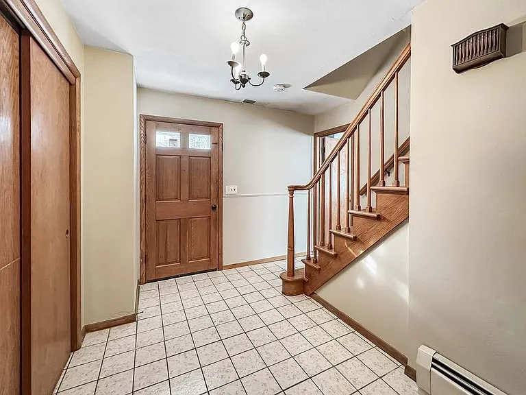 167 Joliette Ave — Photo 10