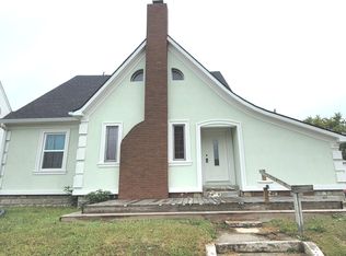 628 E 31st St, Anderson, IN 46016