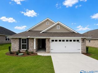 105 Sidney Ruth Dr, New Market, AL 35761