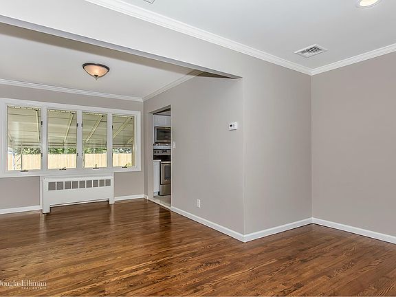 5th image of 14 Pepper Cir S
