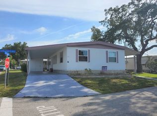 498 Hillcrest Ln, Ellenton, FL 34222