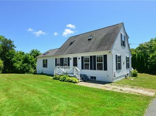 216 Long Hwy, Little Compton, RI 02837