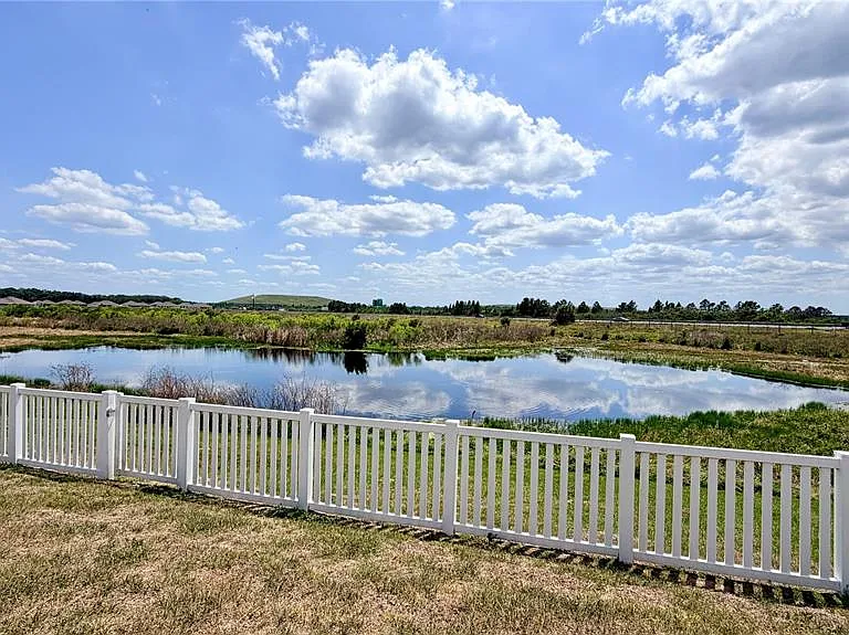 4015 Tullamore Ln — Photo 43