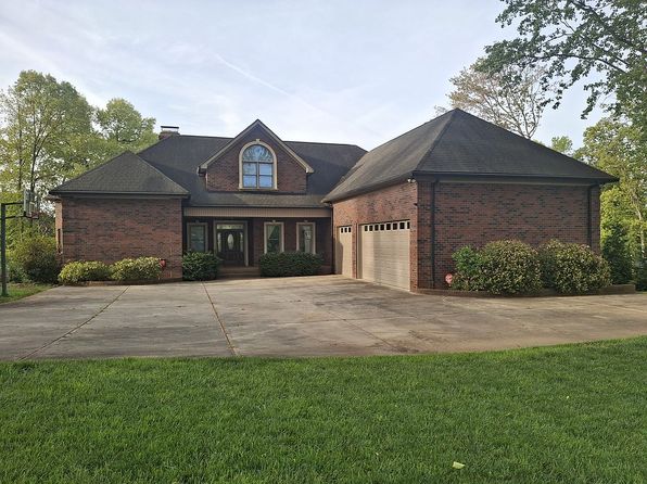 7980 Holly Ct