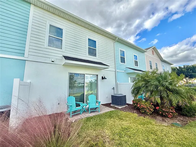 3001 Caribbean Soul Dr — Photo 21