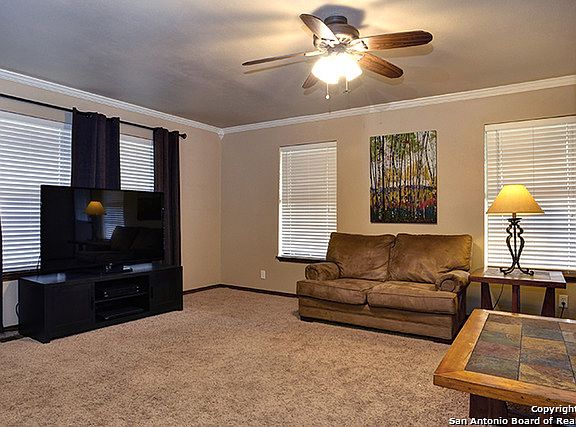 2nd image of 146 Deer Hollow Dr