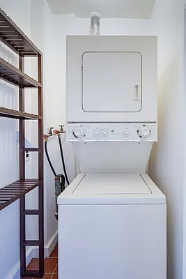 Rented by Brooklyn Heights Real Estate Inc | media 48