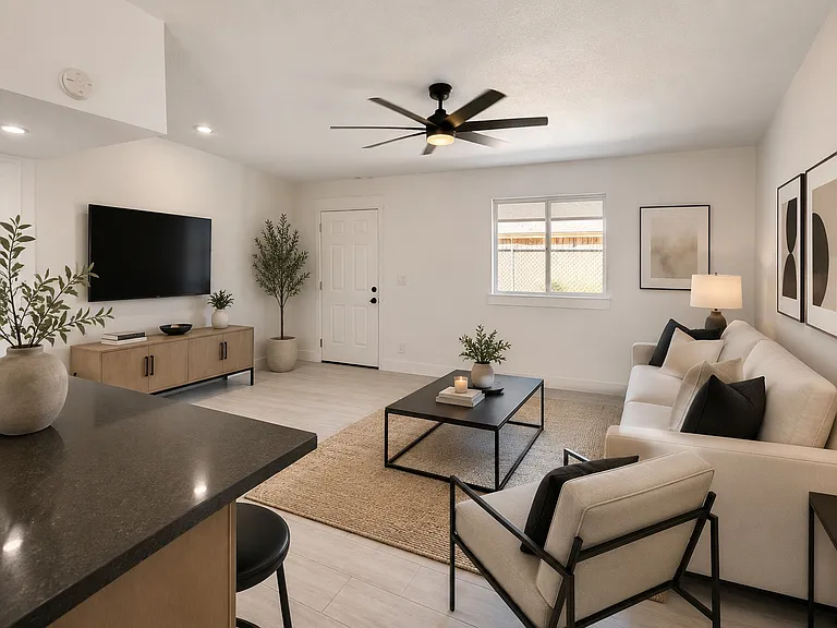3516 W Grant St #2 — Photo 13