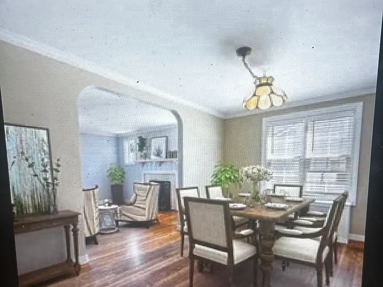 9 Rowena St #2 — Photo 5