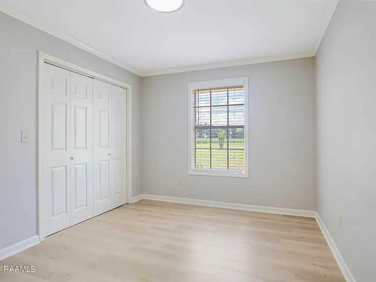 5502 Coteau Rd — Photo 8