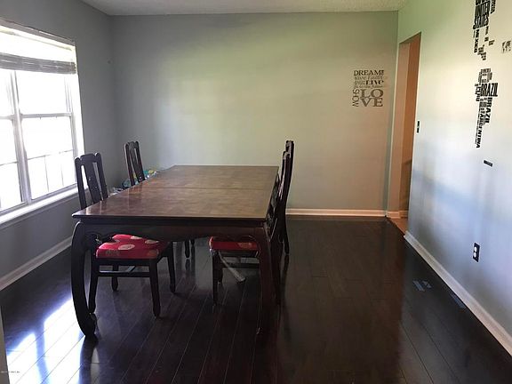 4th image of 8451 Beresford Ln