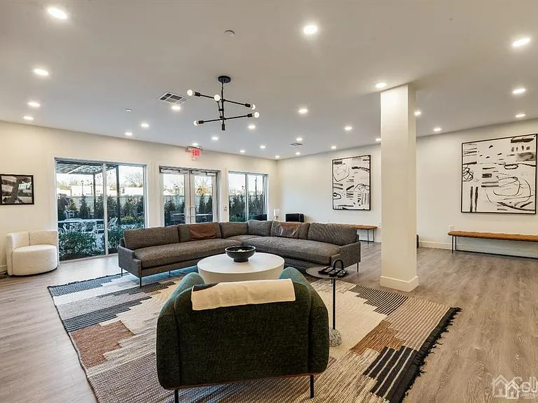1 Nolan Way #JR — Photo 40