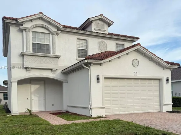 9135 Leatherwood Loop, Lehigh Acres, FL 33936