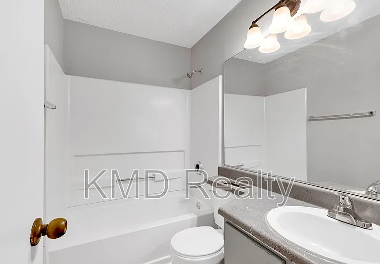 9531 University Terrace Dr #E — Photo 16
