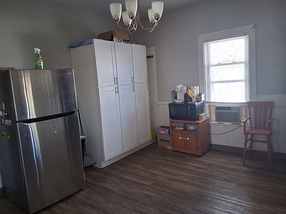 5th image of 1518 7th Ave #A