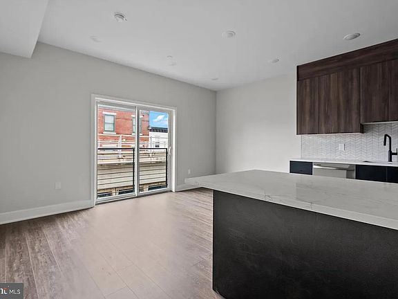 2nd image of 2146 N Front St #3