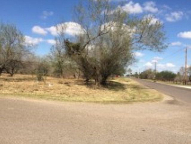 2nd image of 3804 Myra Dr