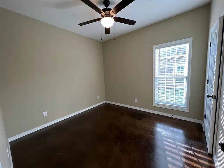 12901B Churchill Dr — Photo 6