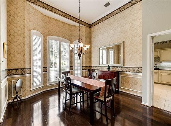 5th image of 4227 W Creek Dr