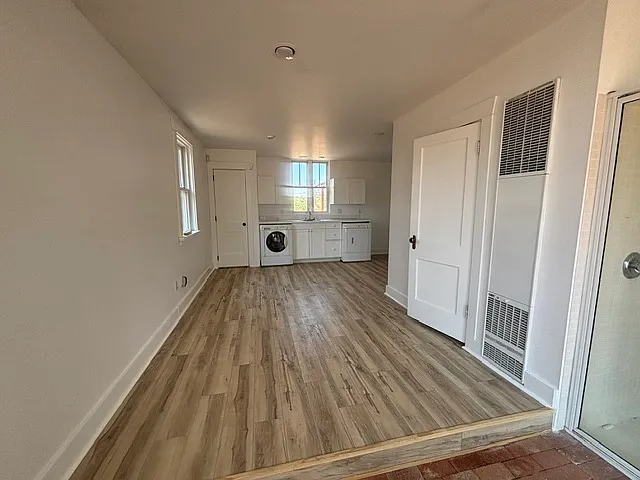 1910 Agua Fria St — Photo 17